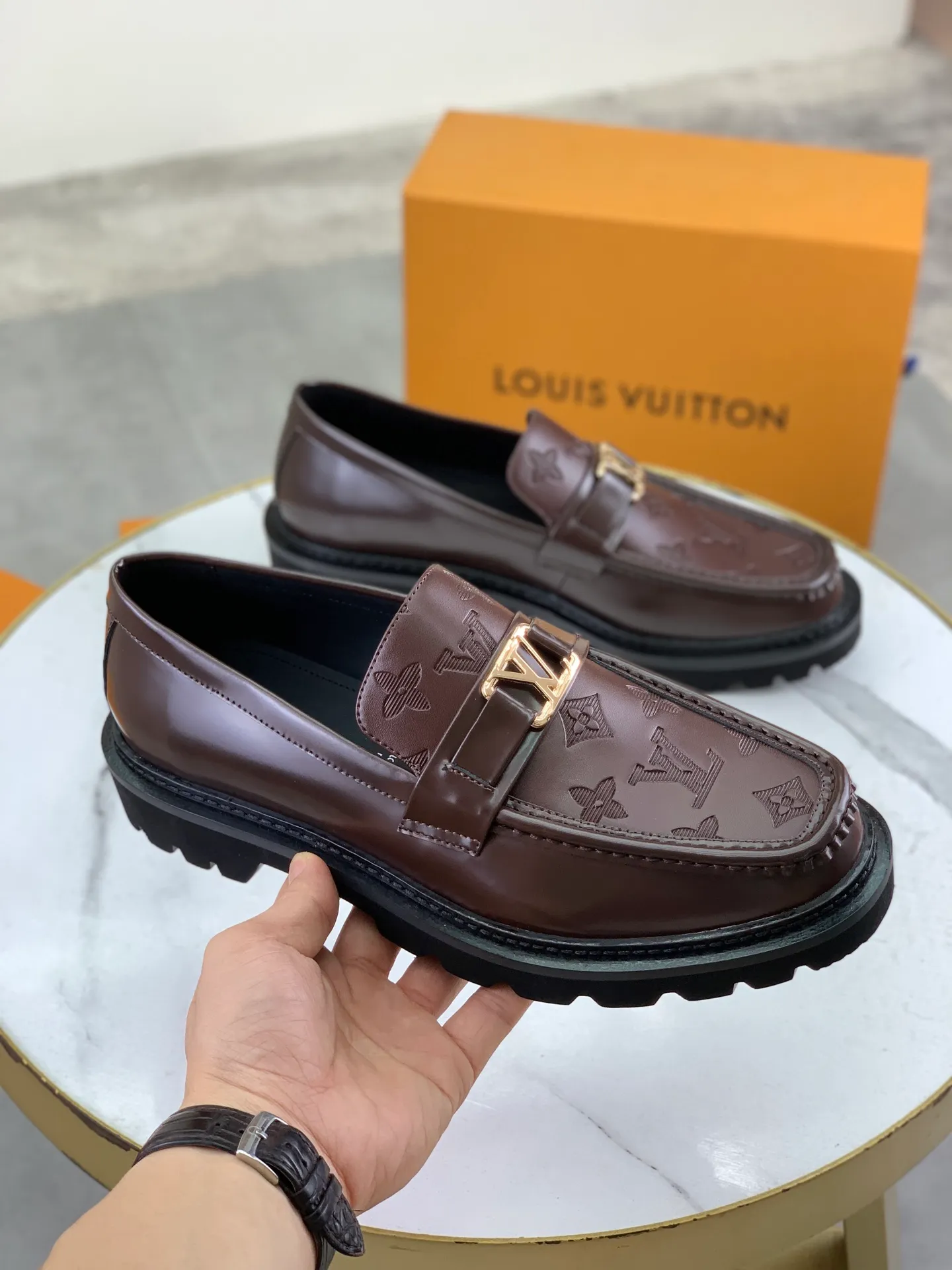 Factory price P820 💎💎💎LOUIS VUITTON [Louis Vuitton] - LV men's business casual leather shoes, luxurious and noble 👞All imported original cowhide, just to create a more comfortable wearing experience, upper: original high-end calfskin ➕Imported soft cowhide lining, original lightweight foam outsole ✔️ Color: 6️⃣colors available Size: 39-44 (38.45 46 can be customized (non-returnable)